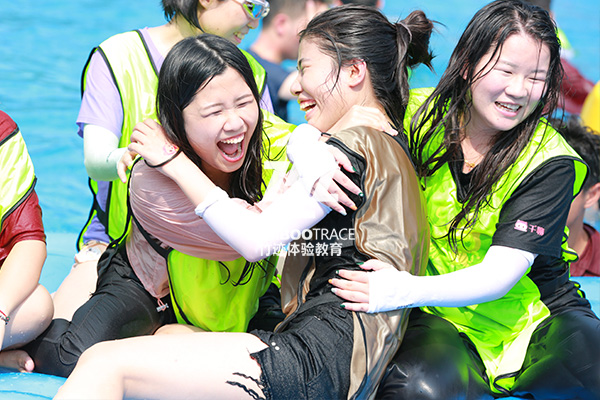 趣味水上活動策劃